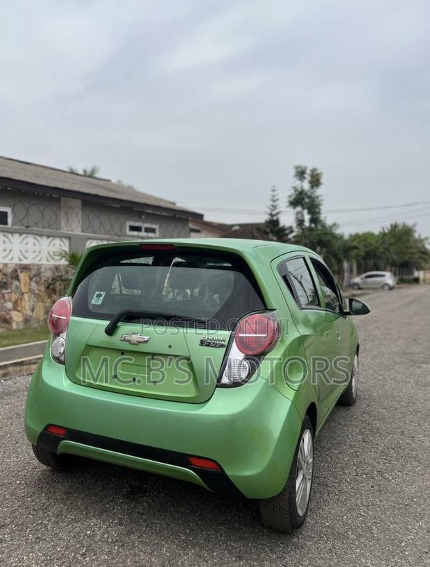 Chevrolet Spark 2015 Green