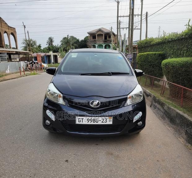Toyota Vitz 1.3 AWD 3dr 2013 Black