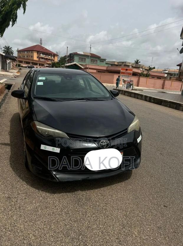 Toyota Corolla 2017 Black