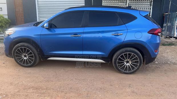 Hyundai Tucson Limited AWD 2018 Blue