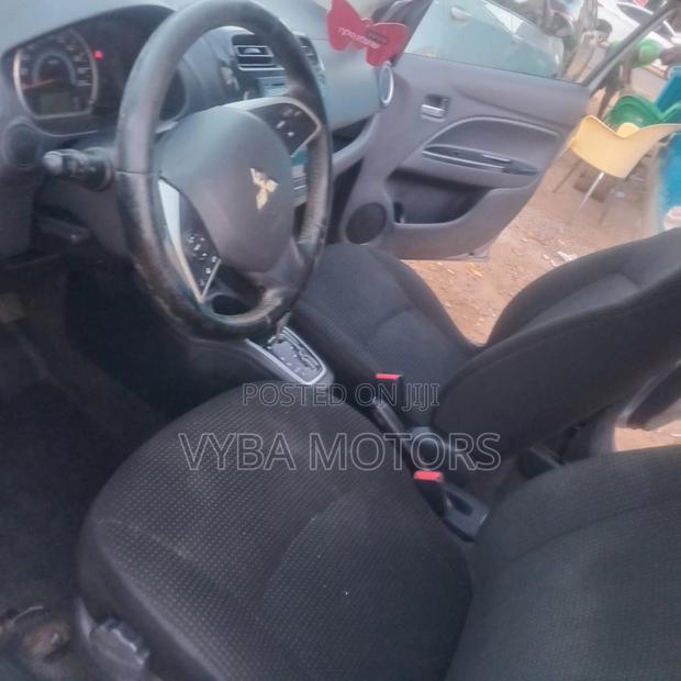Mitsubishi Spacestar 2015 Beige