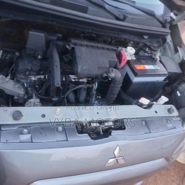 Mitsubishi Spacestar 2015 Beige