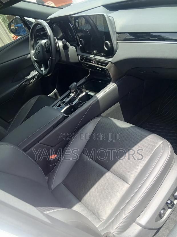 Lexus RX 350 AWD 2024 White