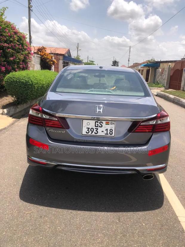 Honda Accord EX-L 4dr Sedan FWD (2.4L 4cyl 2A) 2016 Gray