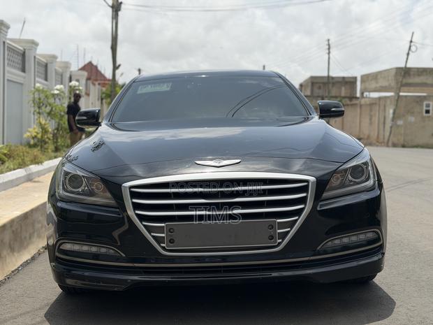 Hyundai Genesis 2015 Black