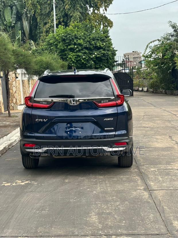 Honda CR-V Touring 2022 Blue