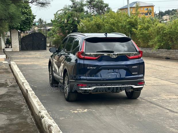 Honda CR-V Touring 2022 Blue