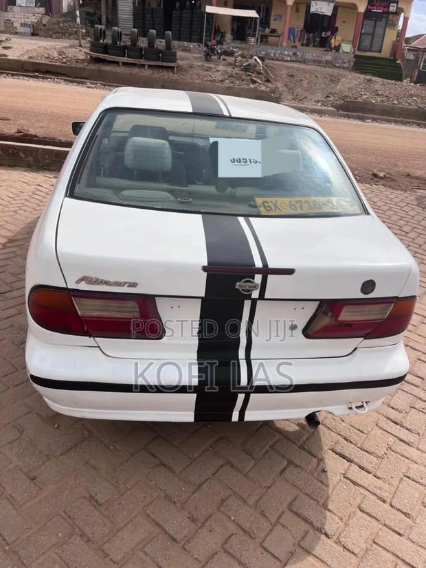 Nissan Almera 2008 White