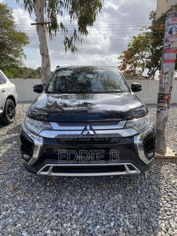 Mitsubishi Outlander SE FWD 2020 Black