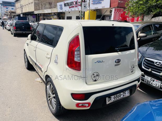 Kia Soul Automatic 2012 White