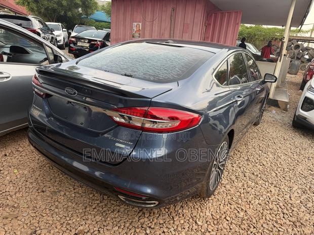 Ford Fusion 2018 Blue