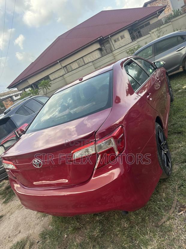 Toyota Camry XLE 4dr Sedan (2.5L 4cyl 6A) 2014 Red