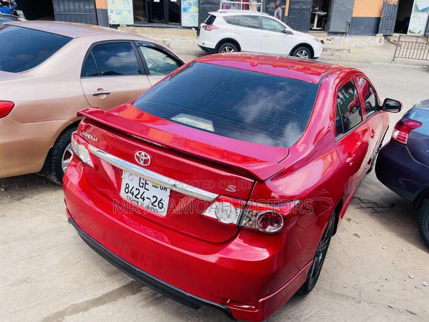 Toyota Corolla S 4dr Sedan (1.8L 4cyl 4A) 2013 Red