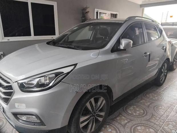 Hyundai Tucson 2014 Silver