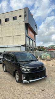 Toyota Voxy SV Premium 2014 Black for sale