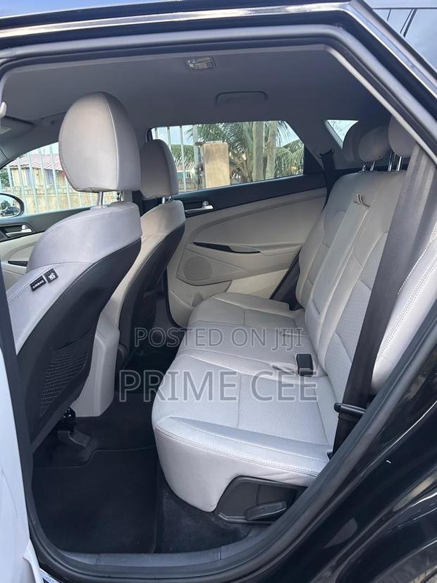 Hyundai Tucson 2021 Black