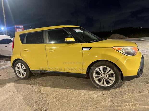 Kia Soul + 4dr Wagon (2.0L 4cyl 6A) 2014 Yellow