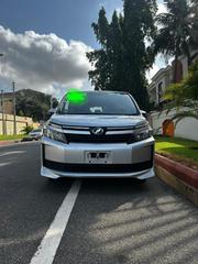 Toyota Voxy 2016 Silver for sale
