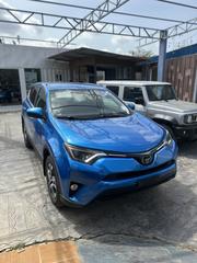 Toyota RAV4 LE 4dr SUV (2.5L 4cyl 6A) 2018 Blue for sale