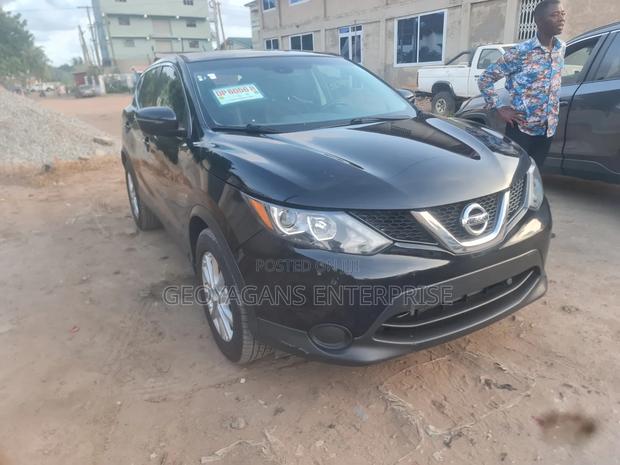 Nissan Qashqai 2018 Black