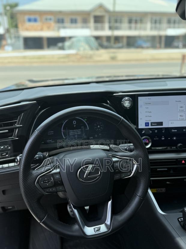 Lexus TX TX 500h AWD 2024 Black