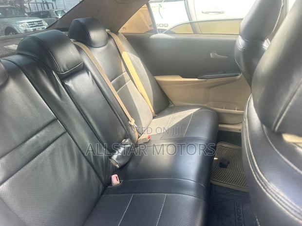 Toyota Camry LE 4dr Sedan (2.5L 4cyl 6A) 2013