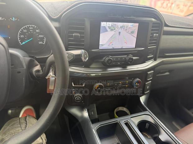 Ford F-150 2021 Black