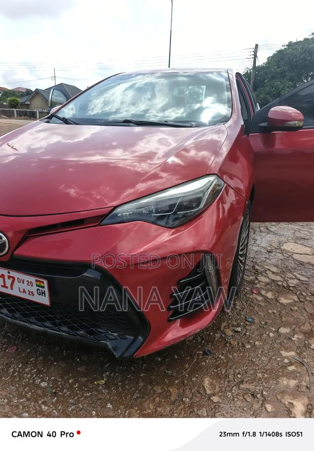 Toyota Corolla LE 4dr Sedan (1.8L 4cyl CVT) 2014 Red