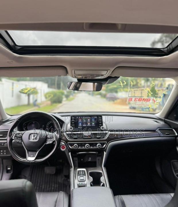 Honda Accord Touring 2.0T 2020 Black