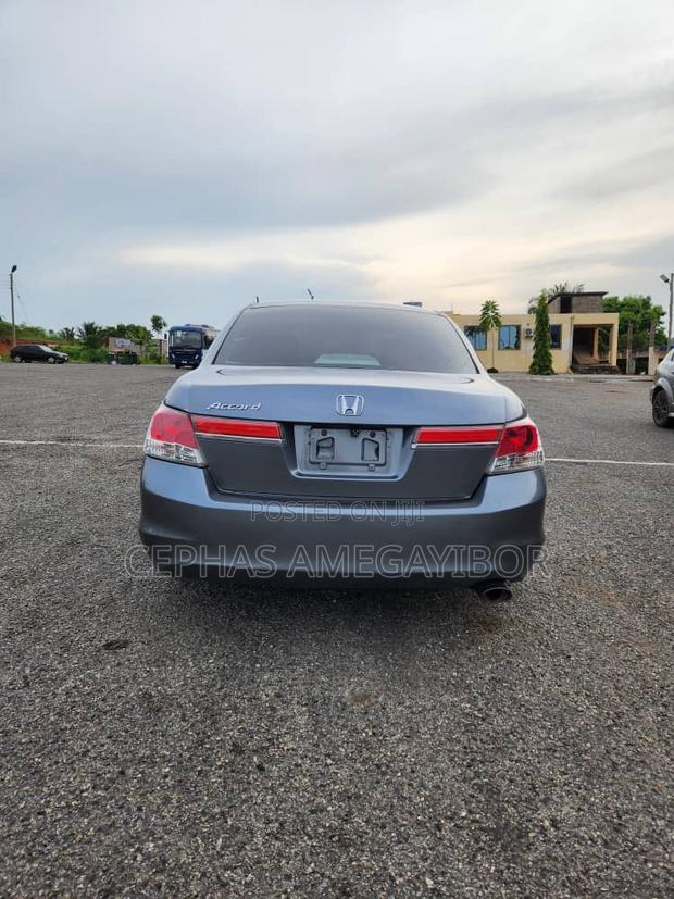 Honda Accord 2012 Gray