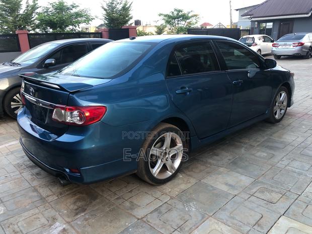 Toyota Corolla S 4dr Sedan (1.8L 4cyl 4A) 2013 Blue