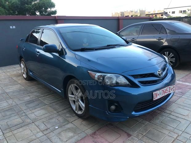 Toyota Corolla S 4dr Sedan (1.8L 4cyl 4A) 2013 Blue