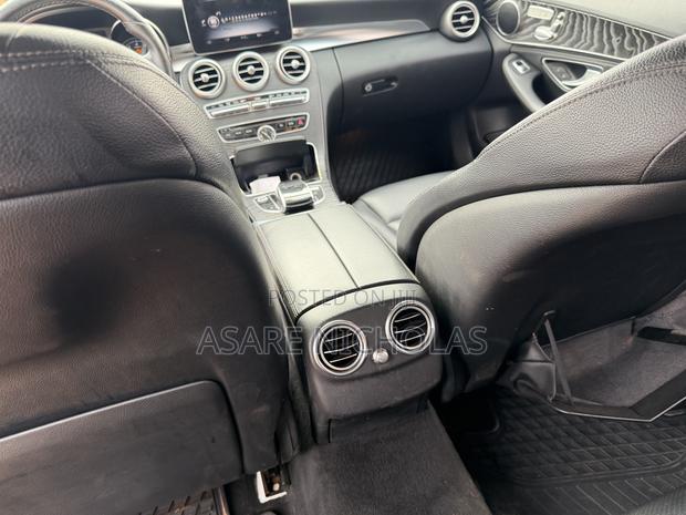 Mercedes-Benz C300 2016 White