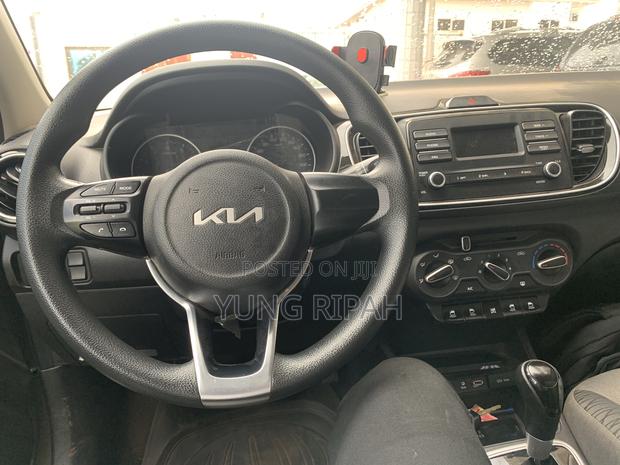 Kia Pegas 2024 Blue