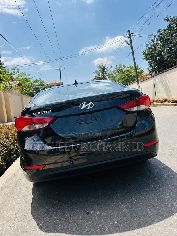 Hyundai Elantra 2015 Black