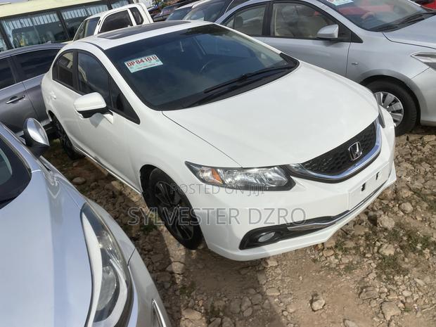 Honda Civic Sport Touring 4dr Hatchback (1.5L 4cyl) 2017 White