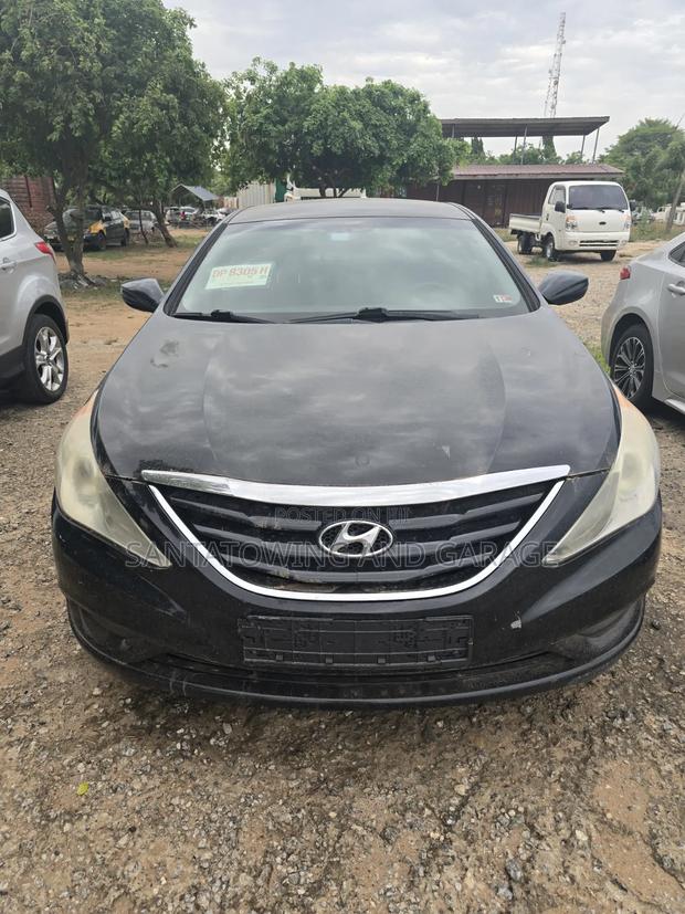 Hyundai Sonata SE Sedan FWD (2.4L 4cyl 6A) 2013 Black