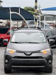 Toyota RAV4 Limited 4dr SUV AWD (2.5L 4cyl 6A) 2018 Gray for sale