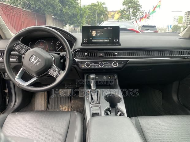 Honda Civic Sport CVT 2024 Gray