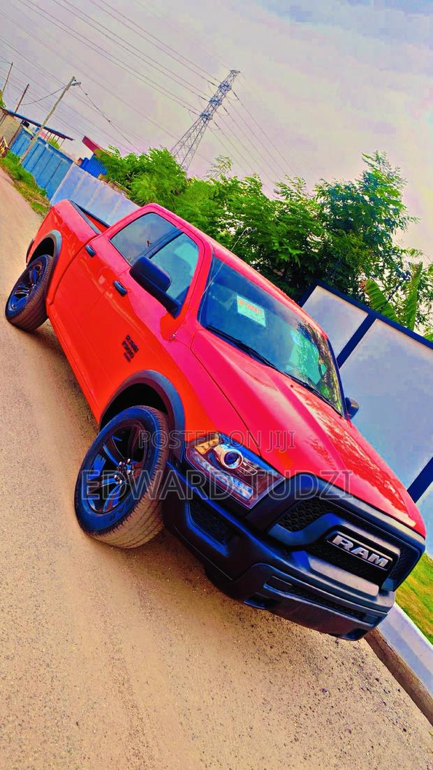RAM 1500 Tradesman Quad Cab SB 2024 Red