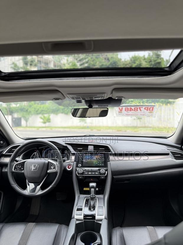 Honda Civic Touring Sedan 2020 Black