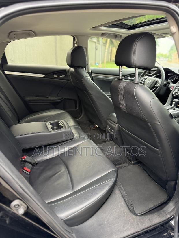 Honda Civic Touring Sedan 2020 Black
