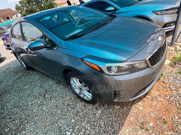 Kia Forte 2017 Gray