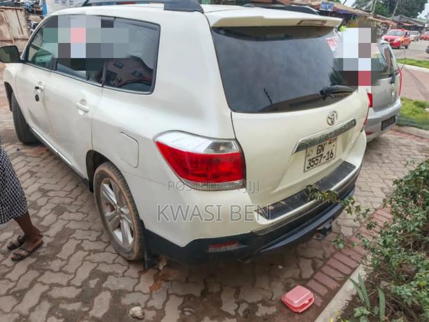 Toyota Highlander 2012 White