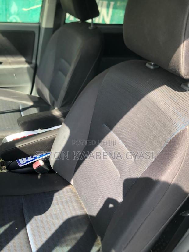 Toyota Voxy 2010 Black