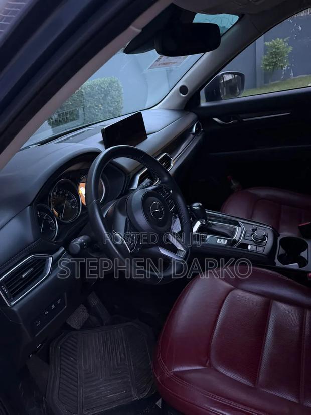 Mazda CX-5 2024 Gray