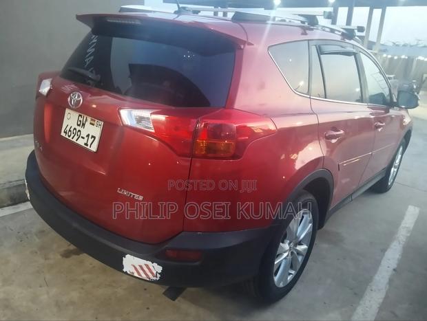 Toyota RAV4 Limited 4dr SUV AWD (2.5L 4cyl 6A) 2014 Red