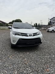 Toyota RAV4 XLE AWD (2.5L 4cyl 6A) 2016 White for sale