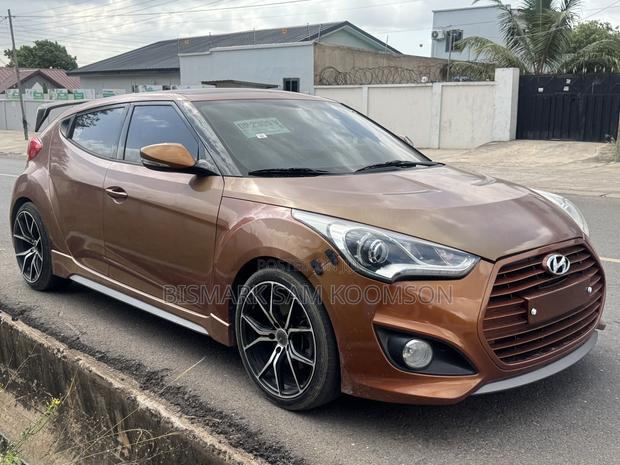 Hyundai Veloster 2013 Beige