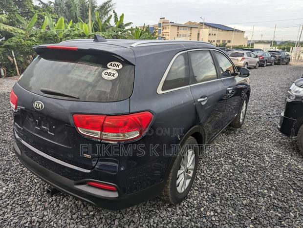 Kia Sorento 4dr SUV 2016 Blue